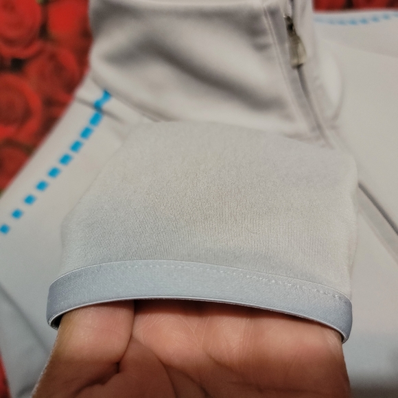 Sport Shirt - Picture 5 of 6